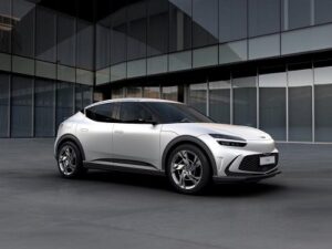 Genesis GV60 2023 đối thủ đáng gờm của Tesla