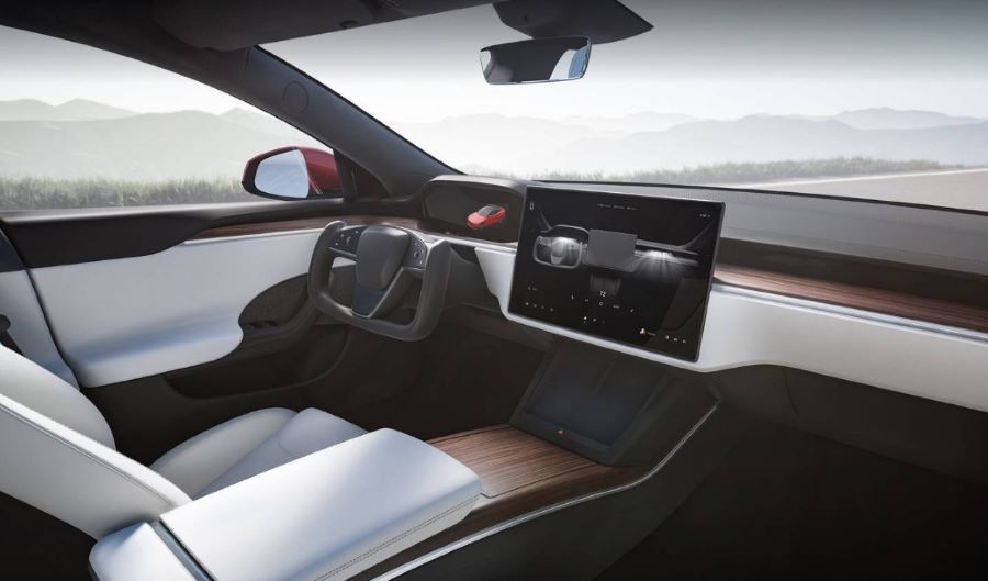 Nội thất xe điện Tesla Model S 2022