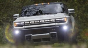 GM xem xét tung ra Hummer EV nhỏ hơn có tiềm năng xuất khẩu