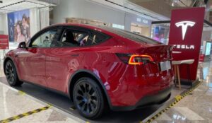 Tesla Giga Shanghai bắt đầu sản xuất phiên bản Model Y được làm mới