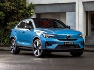 Volvo ra mắt mẫu xe thuần điện thứ hai C40 Recharge với công suất lên tới 300kW