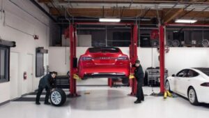 Kia dẫn đầu về mức độ tin cậy của xe điện, vượt mặt Tesla