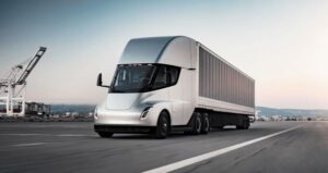 Tesla Semi đang trên đường đến Canada?