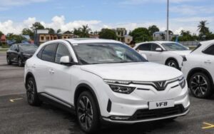 VinFast bàn giao gần 600 chiếc xe điện trong tháng 11