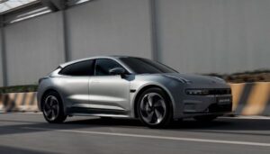 Zeekr 001 sử dụng pin Qilin của CATL, đi được 1.032 km
