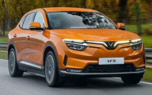 VinFast giảm giá và tăng phạm vi di chuyển cho xe điện VF 8 tại Mỹ