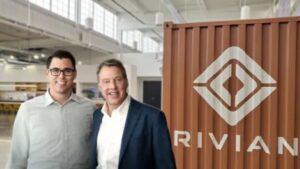 Ford đã bán 91 triệu cổ phiếu của Rivian vào năm ngoái