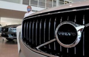 Volvo không giảm giá xe điện để theo chân Tesla