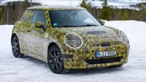 Mini Cooper EV 2024 sắp ra mắt, mạnh mẽ hơn và đi xa hơn