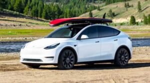 Phố Wall kỳ vọng Tesla đạt kỷ lục mới quý 1