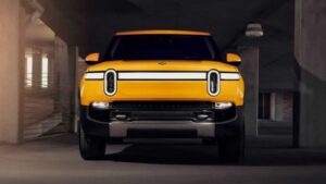 Rivian triệu hồi 12.700 chiếc R1T và R1S vì túi khí bị lỗi