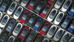 Tesla vượt mặt Lexus, BMW, Mercedes trở thành hãng xe sang số 1 nước Mỹ
