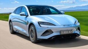 BYD muốn bán được 3 triệu xe điện trong năm nay