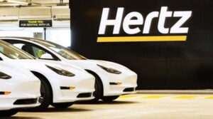 Công ty cho thuê xe Hertz đã có 50.000 xe điện cho thuê