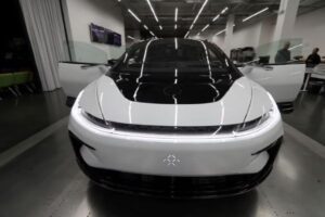 Faraday Future đẩy lùi việc giao hàng FF 91, cần thêm tiền mặt
