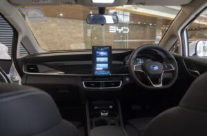 Lợi nhuận của BYD tăng hơn 400% trong Q1 năm 2023