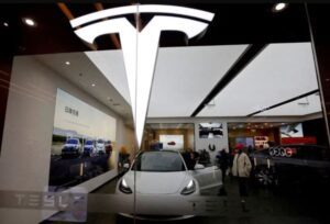 Tesla tập trung kiếm lời trong cuộc chiến giá EV
