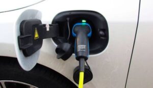 Xe điện giúp giảm mức tiêu thụ nhiên liệu toàn cầu vào năm 2030