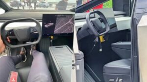 Hình ảnh mới nhất về nội thất của Tesla Cybertruck