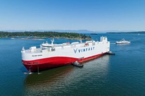 Vinfast xuất khẩu lô VF8 đầu tiên sang Canada