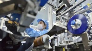 Thị trường xe điện Trung Quốc chậm lại làm giá Lithium giảm
