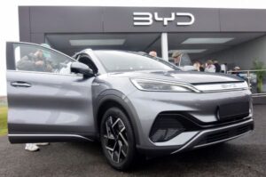 BYD tìm kiếm cái gật đầu cho kế hoạch 1 tỷ đô la để chế tạo xe điện, pin ở Ấn Độ