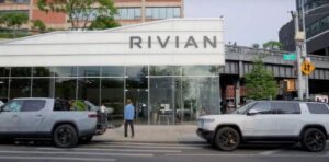 Rivian khoe chiếc R1T hiệu suất cao hai động cơ