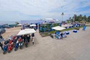 Xe điện VinFast chiếm trọn cảm tình của khách Việt