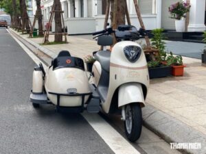Yadea Oasis - Xe máy điện kiểu Sidecar đầu tiên tại Việt Nam