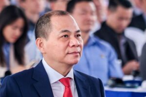 IPO Vinfast, tài sản của tỉ phú Phạm Nhật Vượng có thể tăng gấp 3