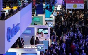 Samsung, LG Electronics tăng tốc thâm nhập thị trường phụ tùng xe điện