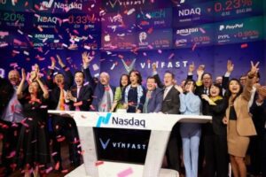 Vốn hóa VinFast vượt 85 tỷ USD, vượt Ford, GM