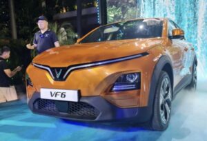 VinFast VF 6 chính thức ra mắt khách hàng Việt Nam