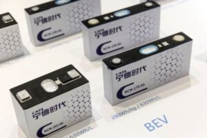 Stellantis và CATL hợp tác cung cấp pin EV ở châu Âu