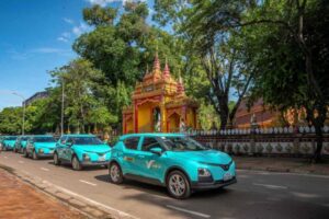 Taxi điện Vinfast chính thức hoạt động tại Lào