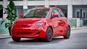 Stellantis hồi sinh Fiat 500e EV, giá từ 34.095 USD