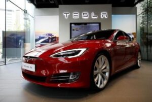 Tesla mất hơn 94 tỷ USD giá trị thị trường trong 15 ngày