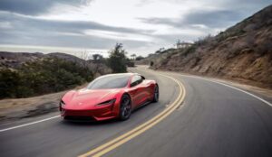 Tesla Roadster sẽ ra mắt vào cuối năm 2024