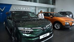 VinFast báo lỗ ròng 2 tỷ USD vào năm 2023
