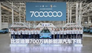 BYD cán mốc xuất xưởng 7 triệu xe điện