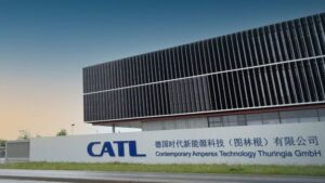CATL phát triển và xác nhận pin M3P với Tesla