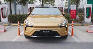 Polestar kết nối với mạng sạc của Tesla tại Trung Quốc