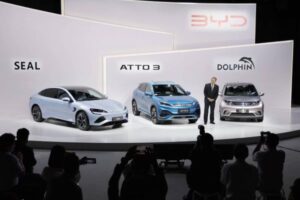 BYD đổi mới chiến lược, đặt mục tiêu vào xe cao cấp