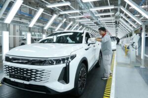 Mỹ sẽ áp thuế 100% cho xe điện Trung Quốc