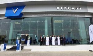 VinFast khai trương showroom đầu tiên tại Trung Đông